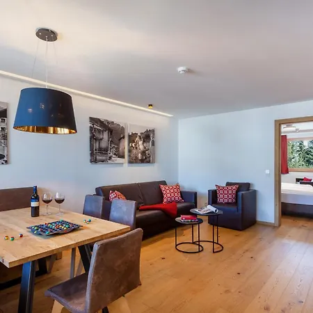 Aparthotel Dreisonnenhof Fiss