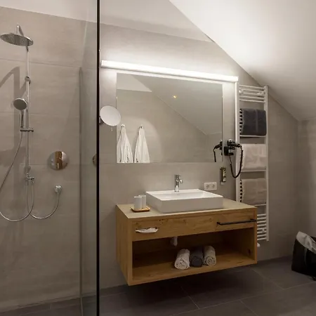 Dreisonnenhof Apart Otel