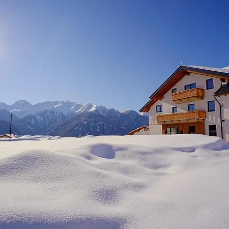 Dreisonnenhof Hotel apartamentowy 4*