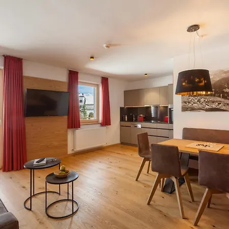 Hotel apartamentowy Dreisonnenhof 4*