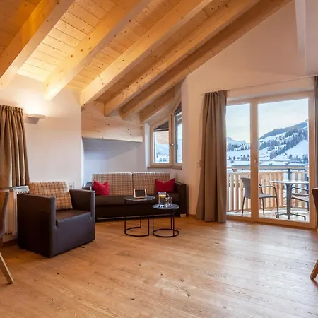 Hotel apartamentowy Dreisonnenhof Fiss