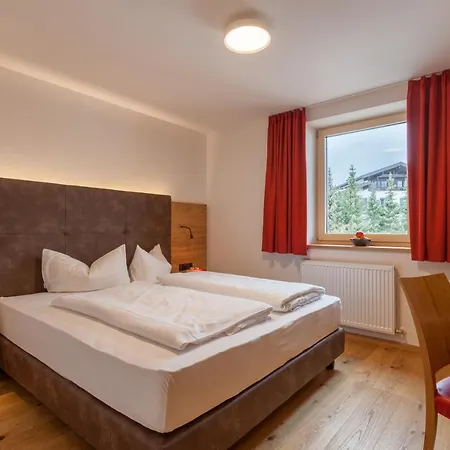 Dreisonnenhof Hotel apartamentowy