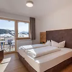 德雷松嫩霍夫公寓式酒店